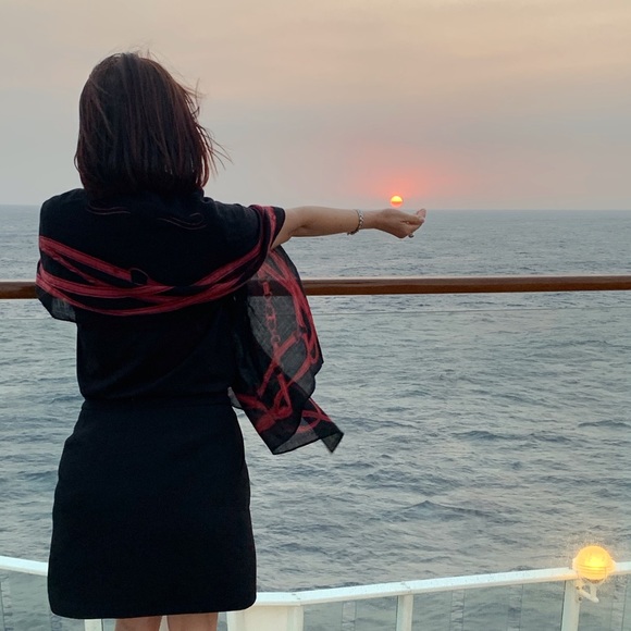 Meet your Posher, Joyce - Picture 1 of 1